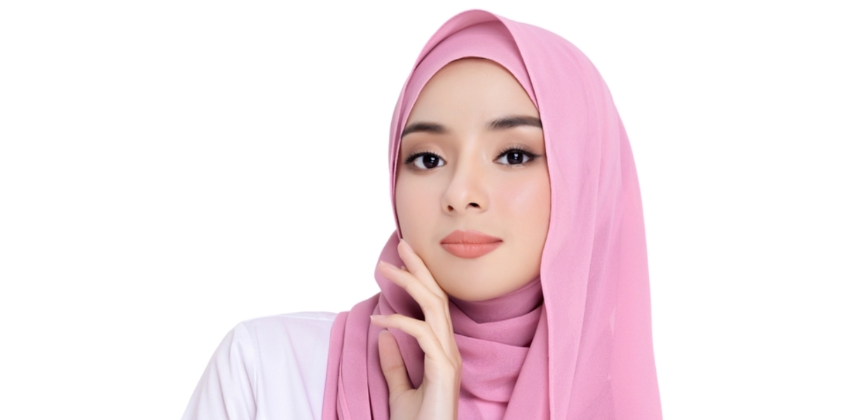 Cukup Pakai 3 Produk Riasan Bibir Tahan Seharian 1462