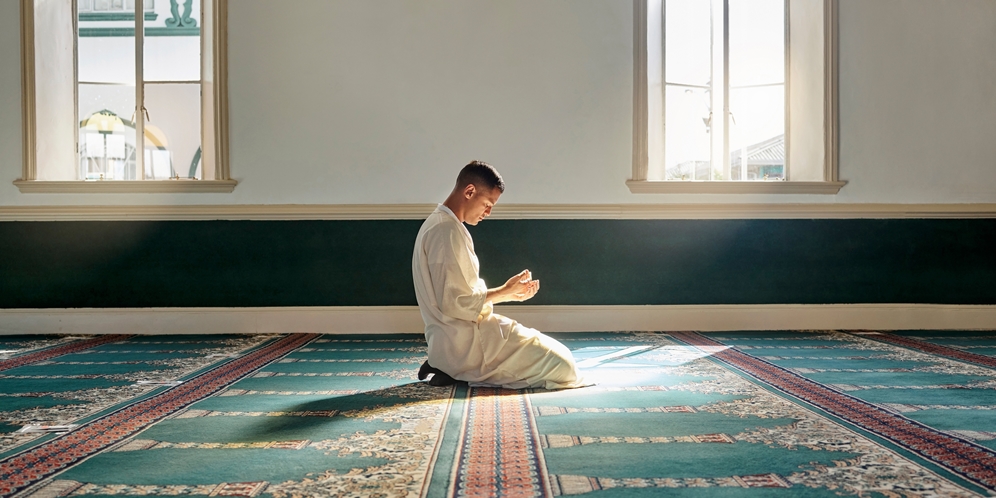Bahaya Sifat Riya bagi Muslim yang Harus Dihindari, Lengkap Pengertian dan Contohnya