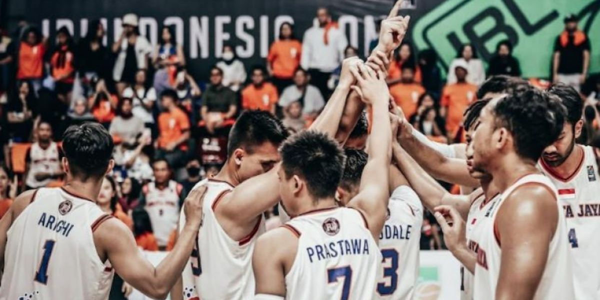 Tonton Momen-Momen Menegangkan Prawira Bandung Rebut Gelar Juara IBL Tokopedia 2023