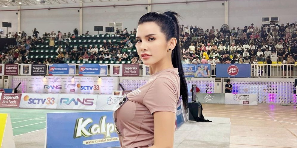 Gaya Maria Vania saat Ikutan Lomba Lari, Malah Bikin Salfok, Sempat Terjatuh...