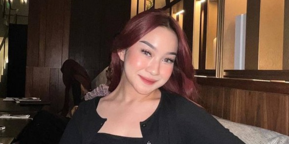 Jarang Tersorot! Ratna Kaidah Putri Sulung Adi Bing Slamet yang Kini Jadi Selebgram, Parasnya Bikin Salfok