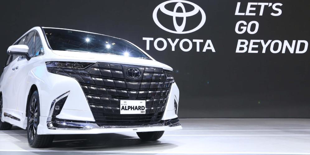 Toyota Alphard Anyar Mejeng di GIIAS 2023, Lebih Panjang