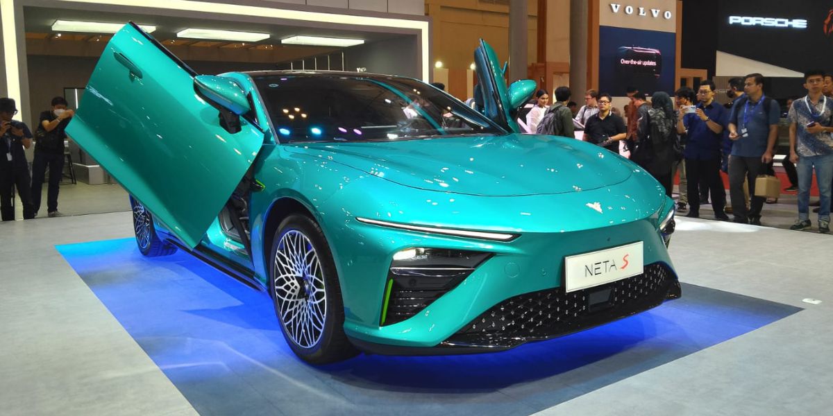 Penampakan Perdana Mobil Listrik NETA di GIIAS 2023, Salah Satu Koleksinya Punya Model Pintu ala Lamborghini