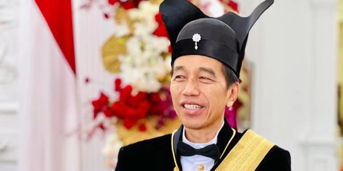 Presiden Jokowi Kenakan Baju Ageman Songkok Singkepan Ageng di HUT RI ke-78