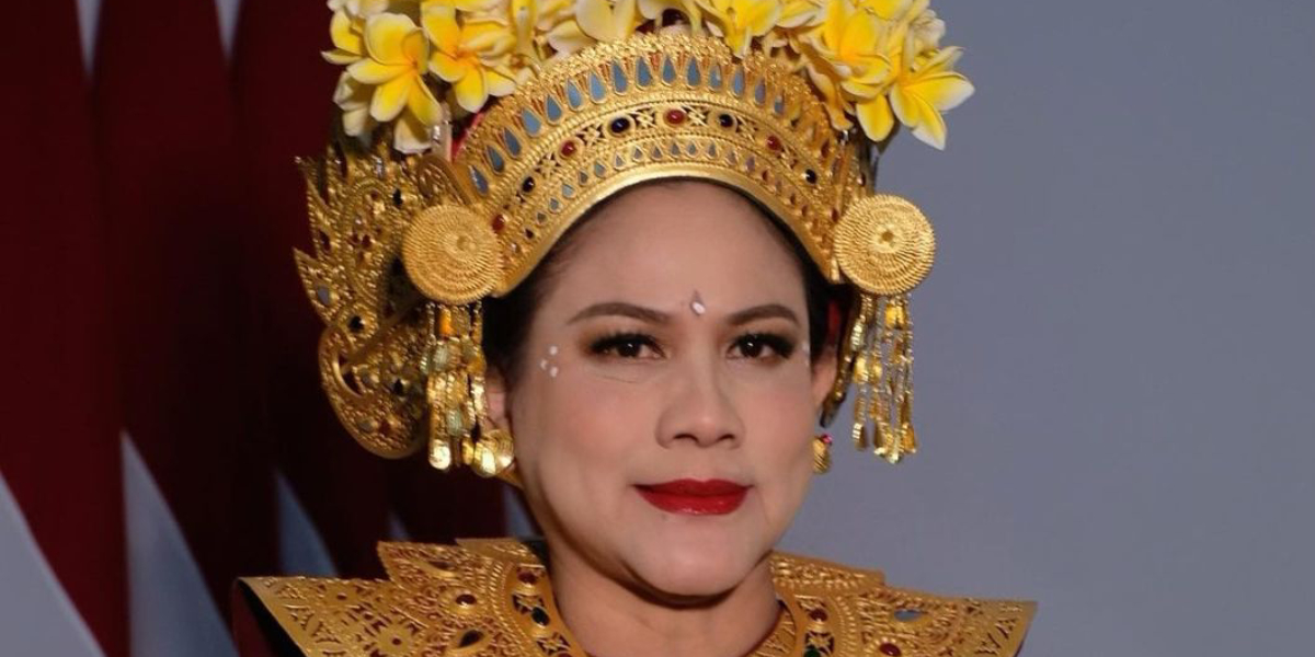 Cantik dan Elegan! Iriana Jokowi Kenakan Baju Penari Bali di HUT RI