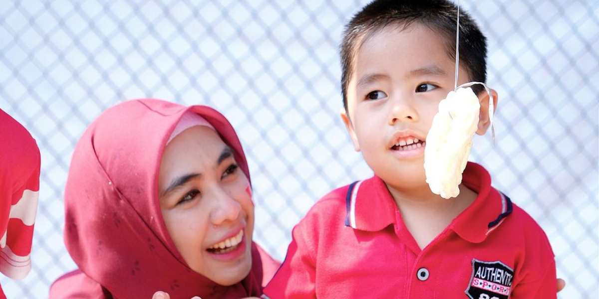 Bikin Gemas! 7 Potret Anak Artis Ikut Lomba 17-an Makan Kerupuk