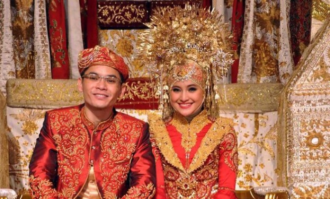 Foto Kemesraan Marshanda dan Ben - Foto 3  Dream.co.id