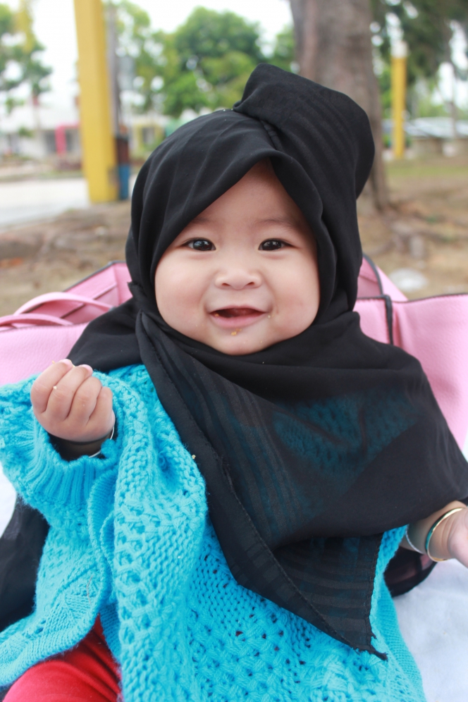 Hijab imut