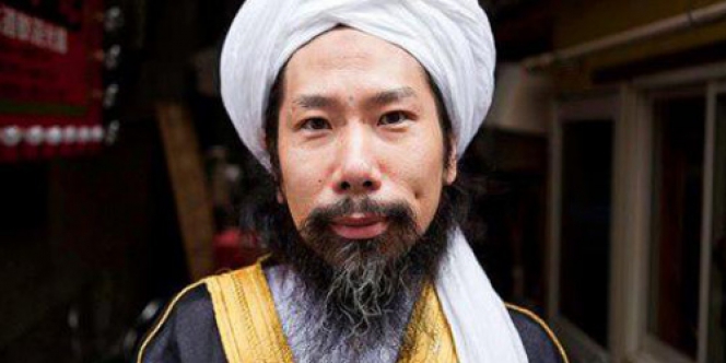 7 Seleb Jepang dan Korea yang Ternyata Muslim - Foto 7 