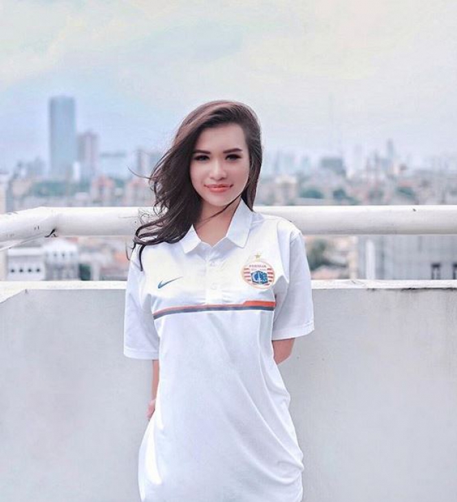 Maria Vania, Presenter Olahraga yang Bikin Pria Gagal 