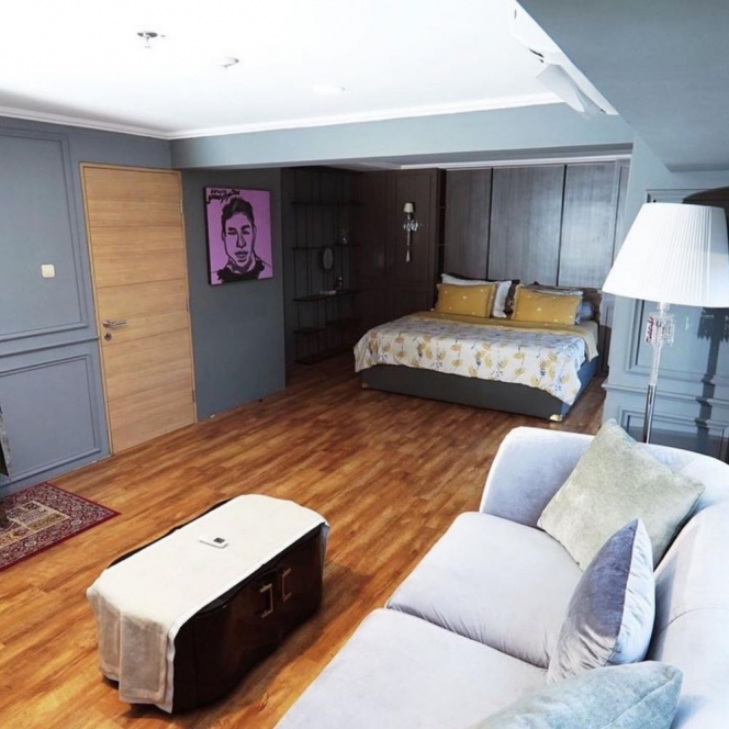 8 Foto Mewahnya Apartemen Ivan Gunawan yang Akan Dijual, Wow!