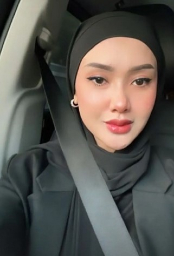 Pesona Cita Citata dalam Balutan Hijab, Didoakan Istiqomah