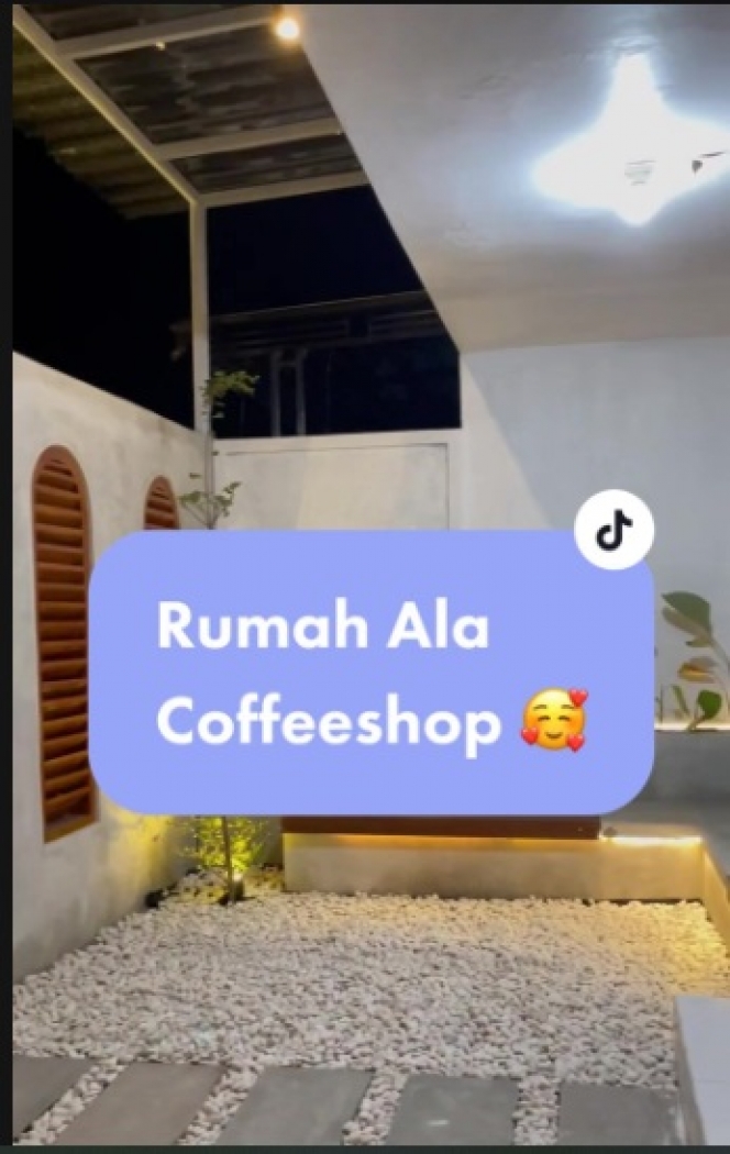 Potret Renovasi Rumah Ala Coffee Shop, Bikin Nongkrong Jadi Lebih Asyik!
