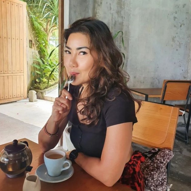 Photos of 'Money Factory' Inge Anugrah Who Will Live in a Boarding House After Divorcing Ari Wibowo