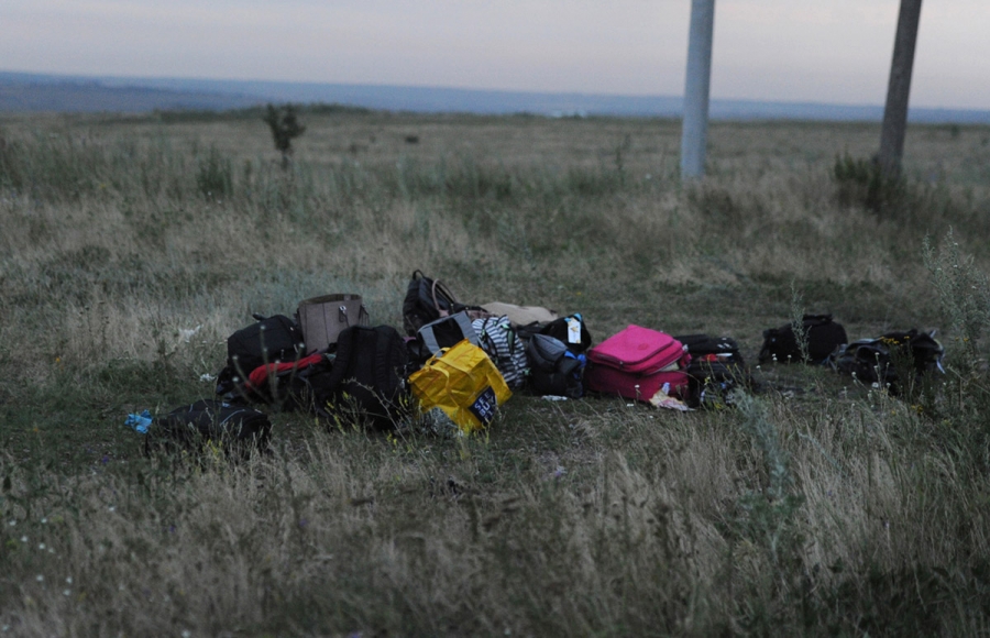 Oleh-oleh Lebaran Penumpang MH17 Nahas Itu Hancur  Dream 