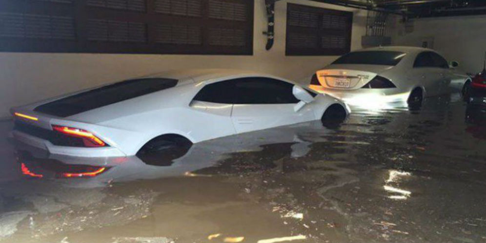 Baru Dibeli 3 Hari, Lamborghini Ini Rusak Terendam Banjir