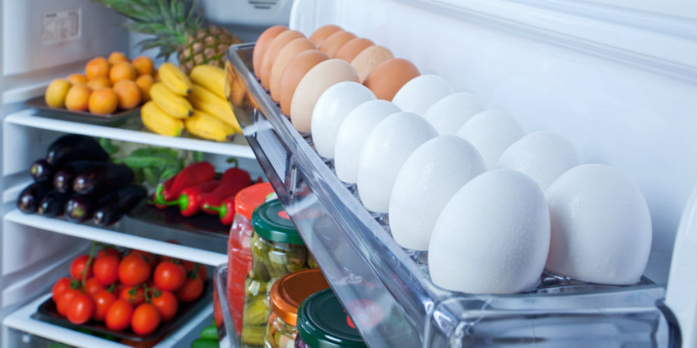 Bahaya Simpan Telur di Kulkas