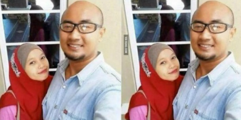 Foto Selfie Ini Terlihat Biasa, Tapi Ada yang Janggal