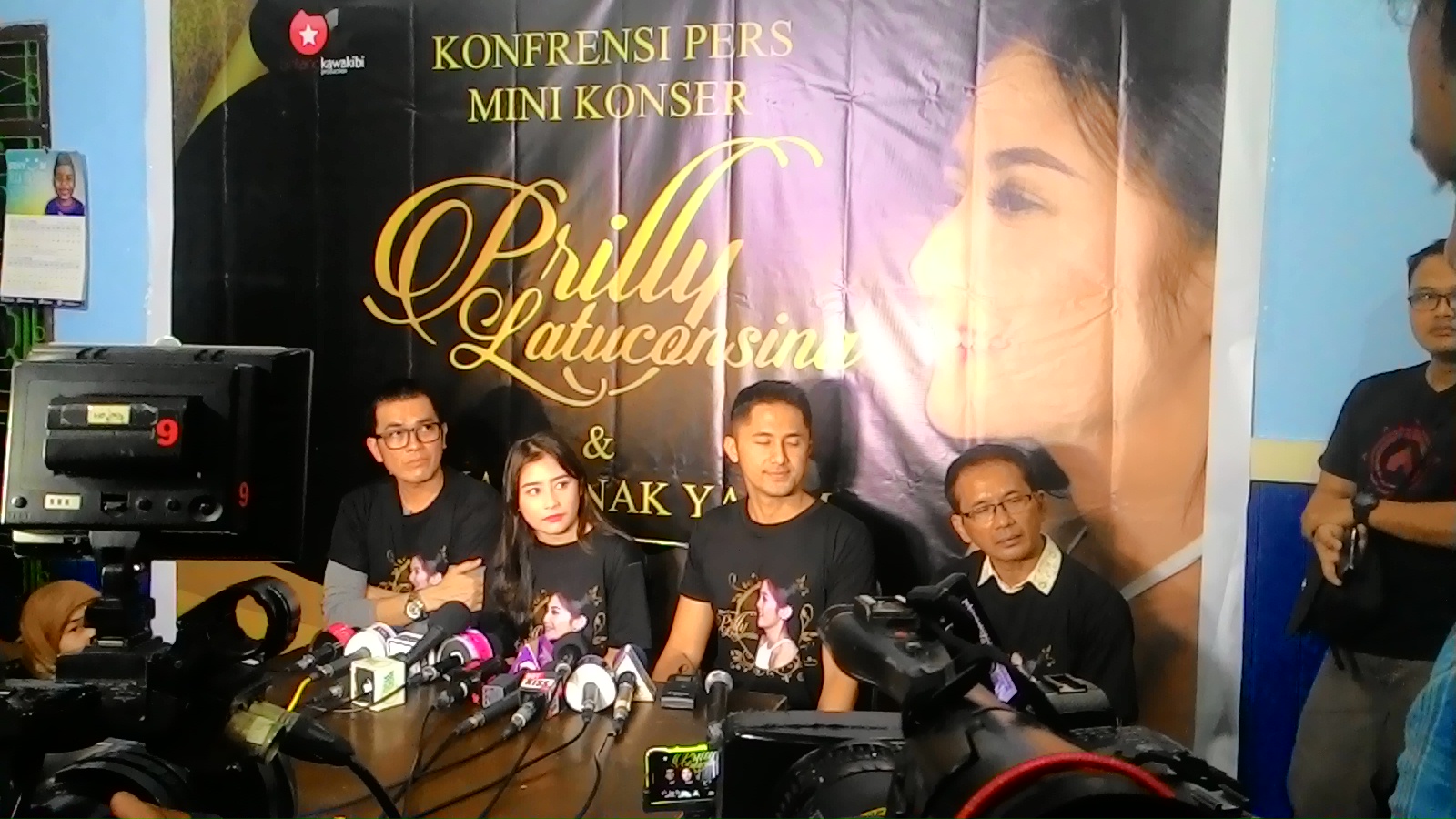 Gelar Mini Konser, Mimpi Besar Prilly Latuconsina Terwujud 