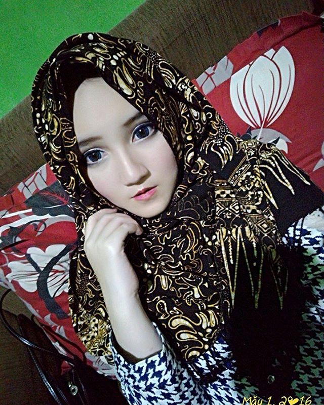 Billa Barbie Cikarang Tanpa Make Up - Galeri Gambar