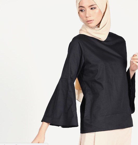 Dream Choice Makin Modis Dengan Ragam Atasan Bell Sleeve Dream Co Id