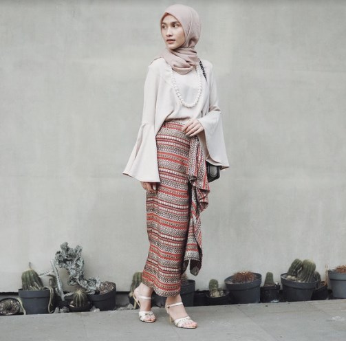  Style  Kondangan Hijab Anak  Muda  Gallery Islami  Terbaru