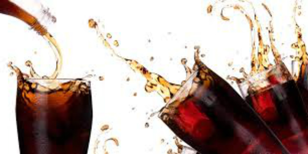 Waspadai Efek Samping Minuman Bersoda Bagi Kesehatan Tubuh