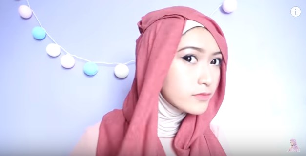 32 Tutorial Hijab Pashmina Sari Endah Pratiwi Pics