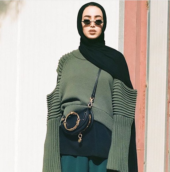 Jilbab Yang Cocok Untuk Baju Warna Hijau