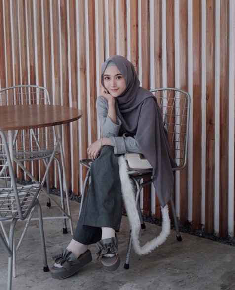 3 Selebgram Hijab Yang Wajib Di Follow Di Instagram 171205w