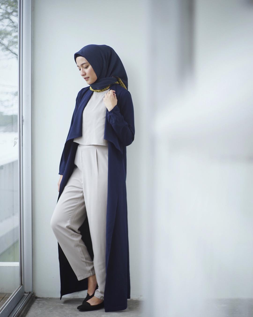 3 Inspirasi Mix And Match Jumpsuit Buat Hijabers Dreamcoid