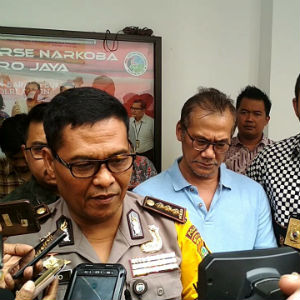 Tio Pakusadewo Jalani Rehab, Bagaimana Kasus Narkobanya?