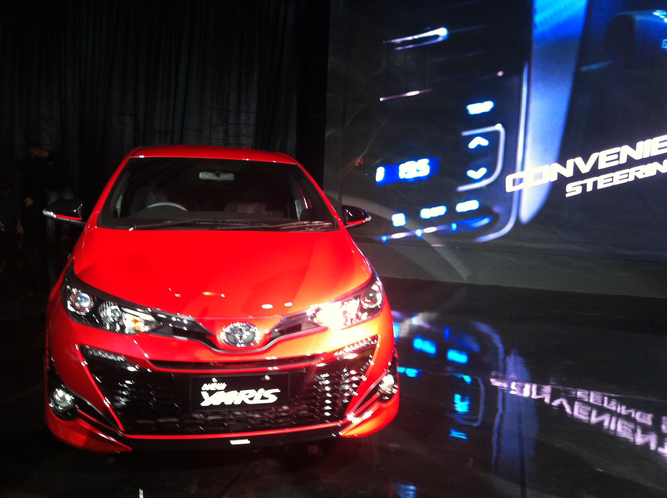 Toyota New Yaris Lebih Sporty Stylish Ini Harganya Dreamcoid