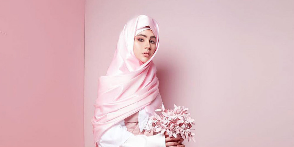 32 Model Baju Batik Muslim Modern Terbaru  Dream.co.id