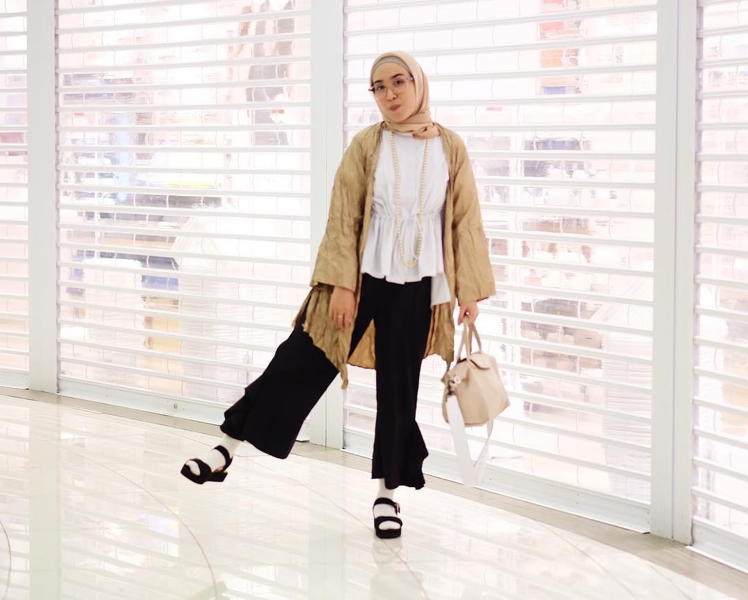 6 Hijab Fashion Blogger Indonesia Yang Sukses Dreamcoid