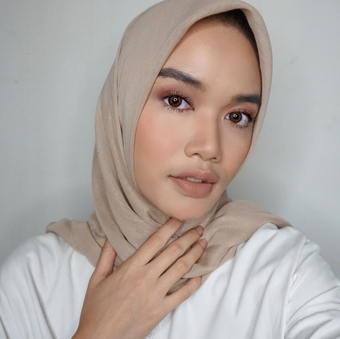 Inspirasi Makeup Fresh Beauty Vlogger Hijab Untuk Ramadan Dreamcoid