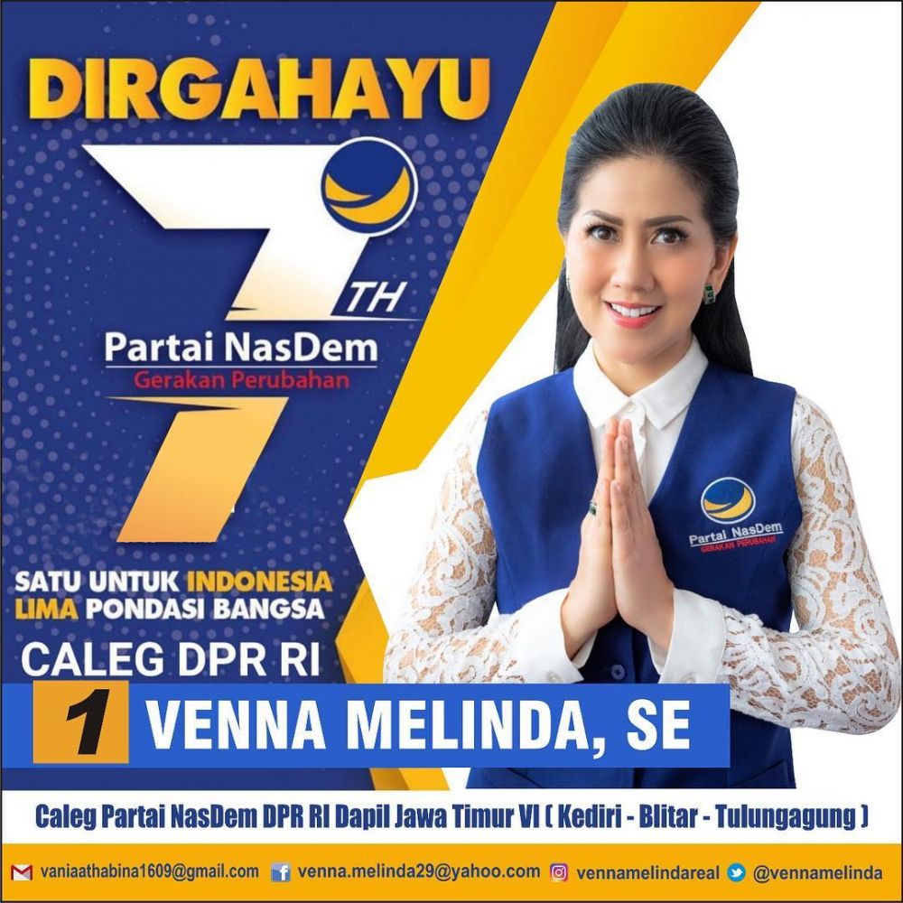 Gaya Para Selebritis Di Poster Kampanye Caleg