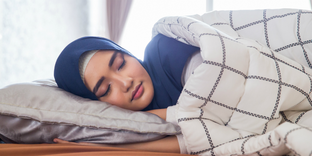 Tidur yang Dianjurkan dan Dilarang dalam Islam, Apa Saja?