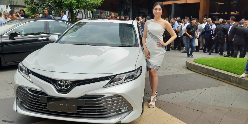  All New Camry, Tunggangan Para Bos Itu Kini Lebih 'Galak'