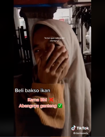 Viral Abang Bakso Berwajah Mirip Raffi Ahmad Bikin Pembeli Salah Tingkah