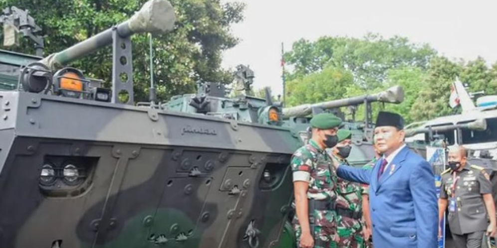 Strengthening Defense Equipment, Defense Minister Prabowo Subianto Hands Over 43 Pindad-Made Armored Vehicles