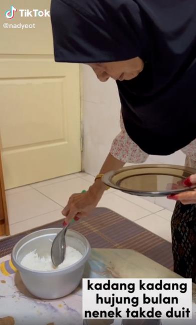 Awalnya Prihatin Nenek Makan Nasi Hanya Dengan Garam Tapi Endingnya Netizen Batal Kasihan 6960