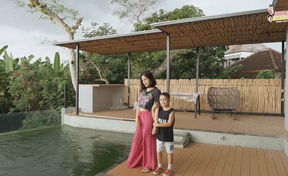 Potret Rumah Baru Jessica Iskandar di Bali, Super Mewah dengan Desain Smart Home!