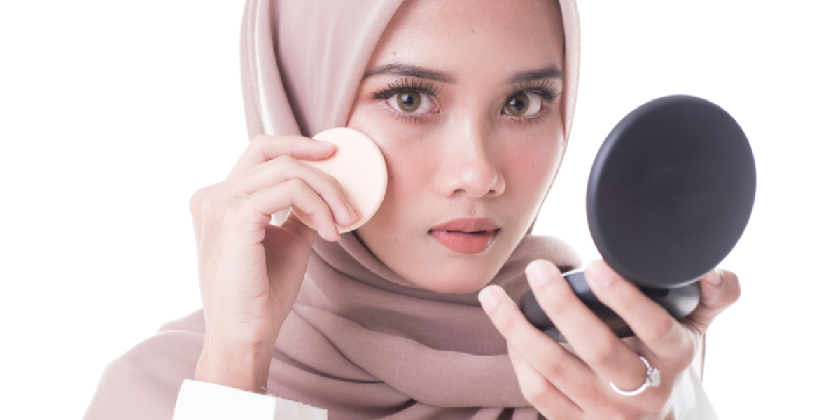 Atasi Makeup Hancur dengan Formula Cushion yang Tepat