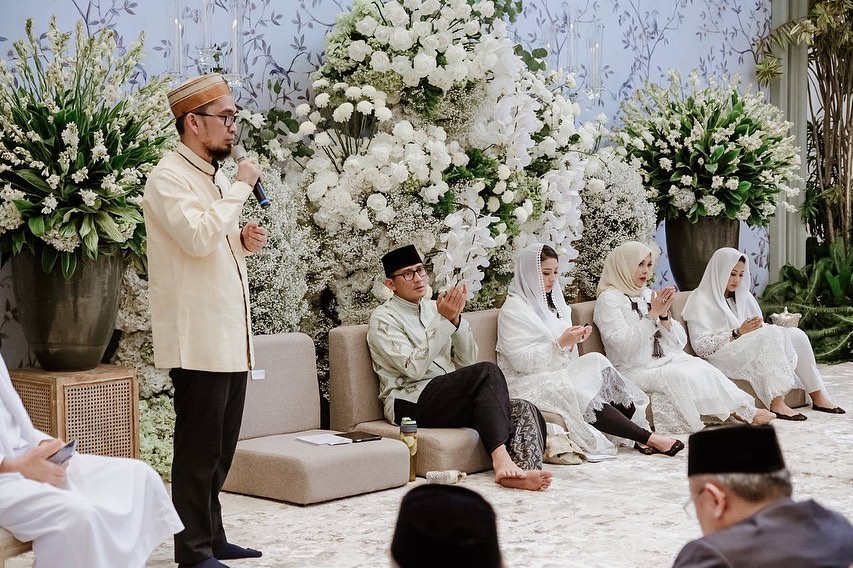 Portrait of Anneesha Atheera's Religious Gathering, Daughter of Sandiaga Uno, Who Will Soon Get Married