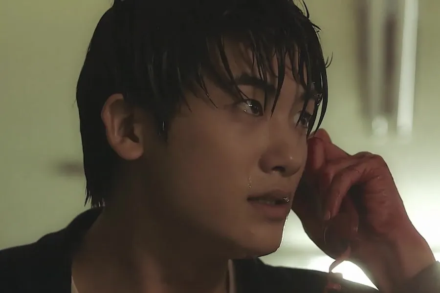 NINE: 9 TIMES TIME TRAVEL