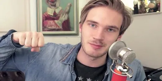 PewDiePie, Gamer YouTubers Pertama Yang Meraih 10 Milyar Views