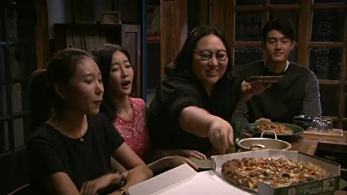 LATE NIGHT RESTAURANT (2015)