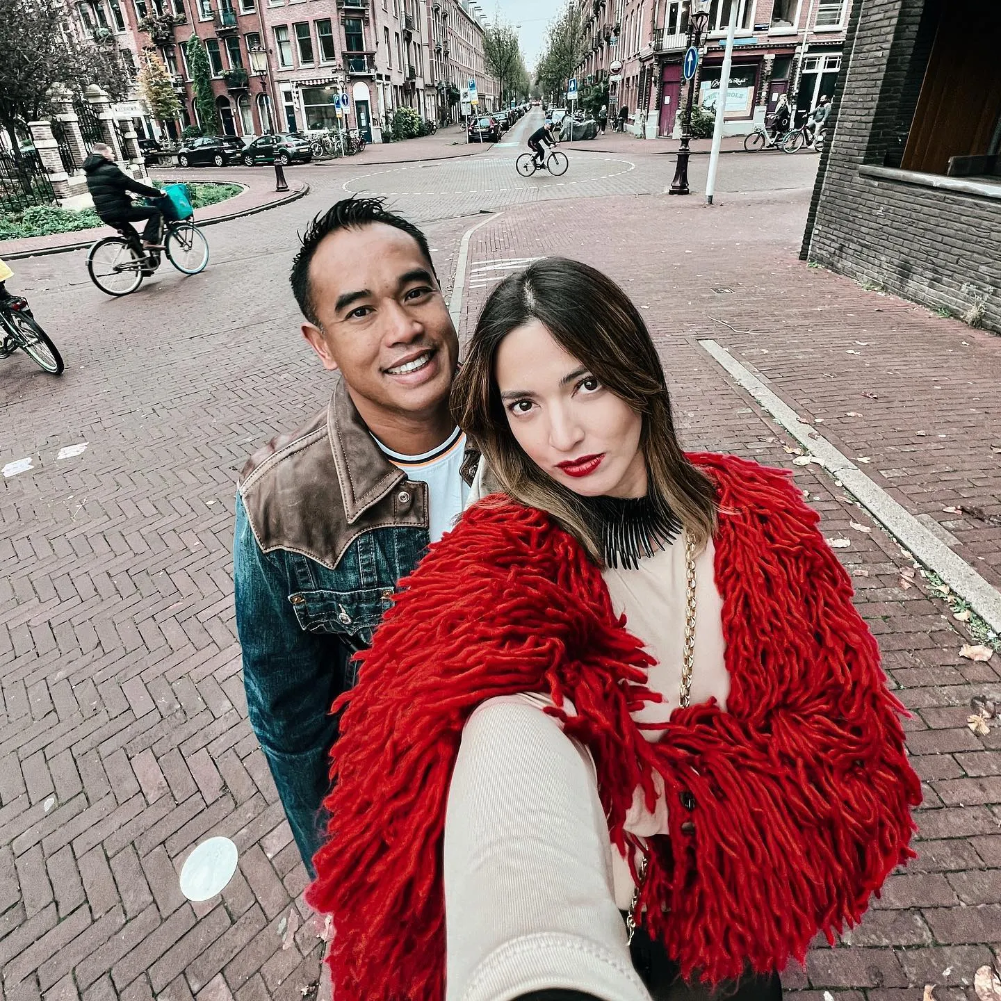 Jalin Komunikasi Lebih Terbuka