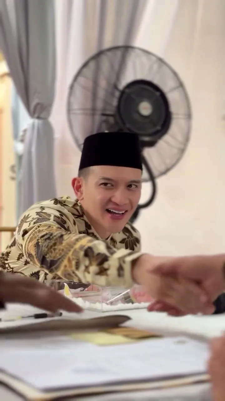 Ucapkan Selamat dan Beri Doa Untuk Pengantin